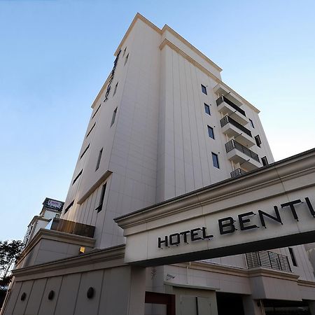 Chuncheon Hotel Bentley Bagian luar foto