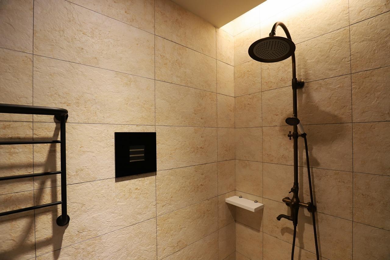 Chuncheon Hotel Bentley Bagian luar foto